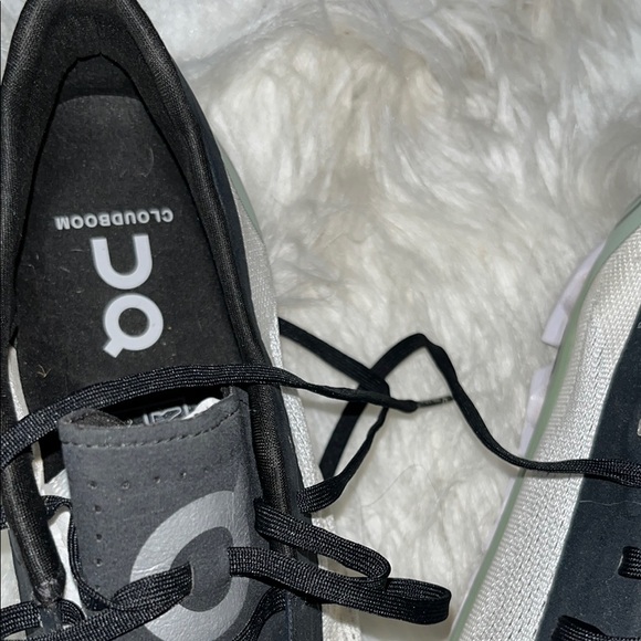 On Running Women's Black and White Athletic Shoes - Picture 9 of 16